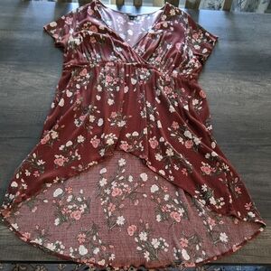 Torrid, Size 2, High-Low Top